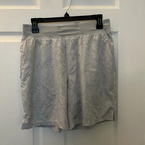 LULULEMON GDAQ Grey White T.H.E. Shorts 7" Linerless  M